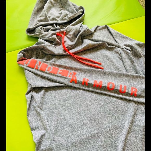 NEW Under Armour Heatgear Hoodie Loose Women’s XS - Picture 5 of 6
